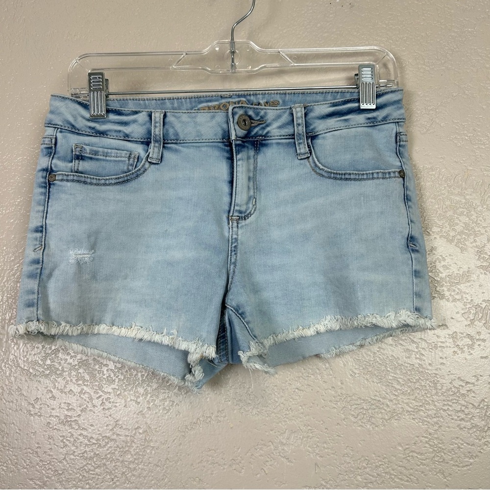 Arizona Jean Company Blue Distressed‎ Jean Shorts
